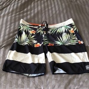 Mens Vans board shorts